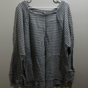 COPY - 🎉2 for $10 white and gray sweater blouse